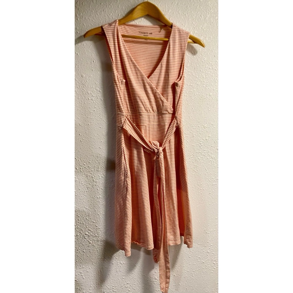 Striped orange Sleeveless Dress with waist tie